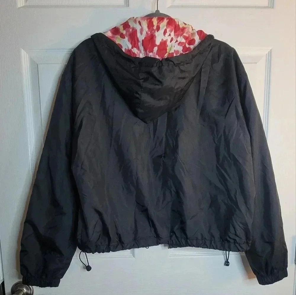 HURLEY Urban Windbreaker Hoodie, Women's Jacket.  Size Medium - Picture 4 of 13